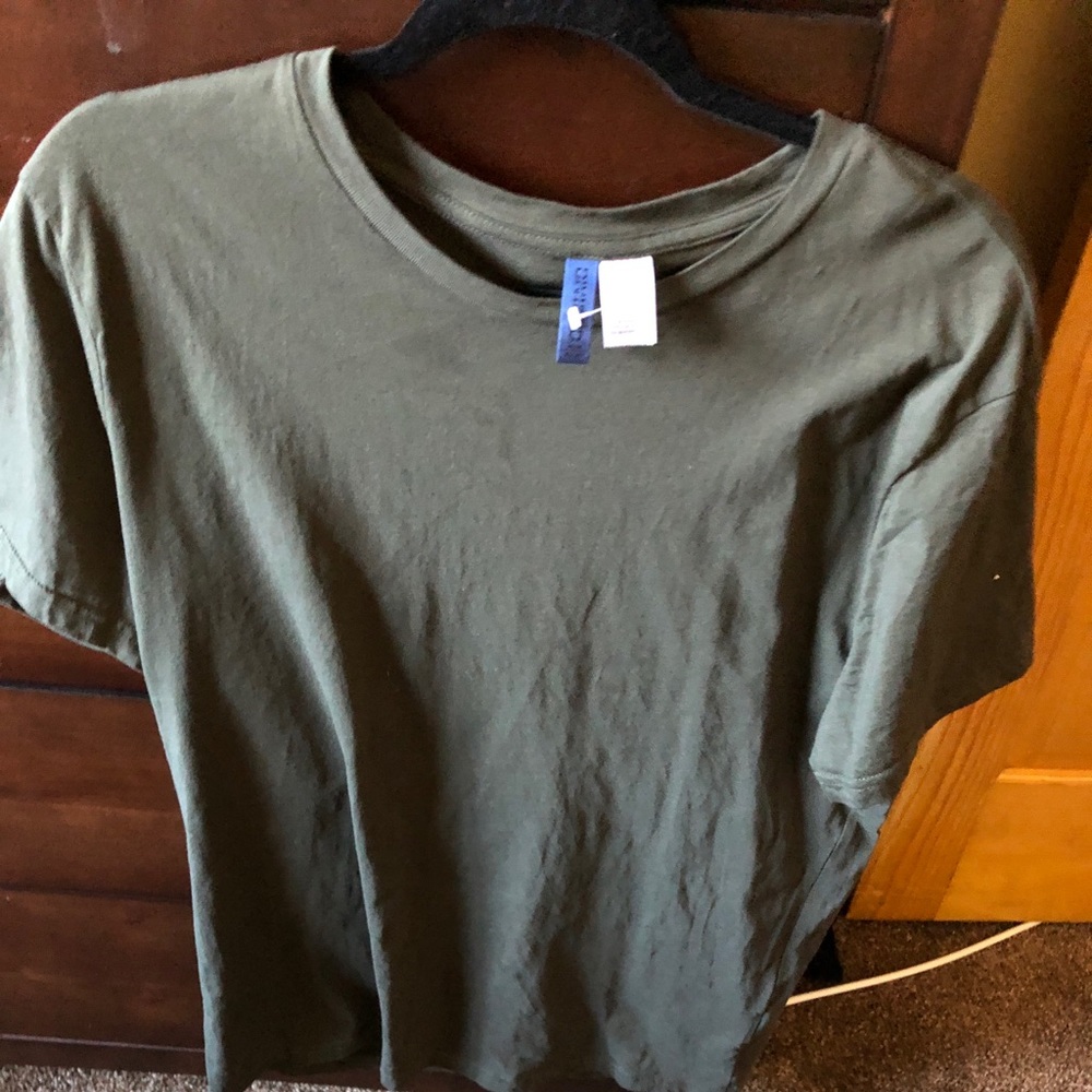 H&M Divided Baggy Tee Size Large